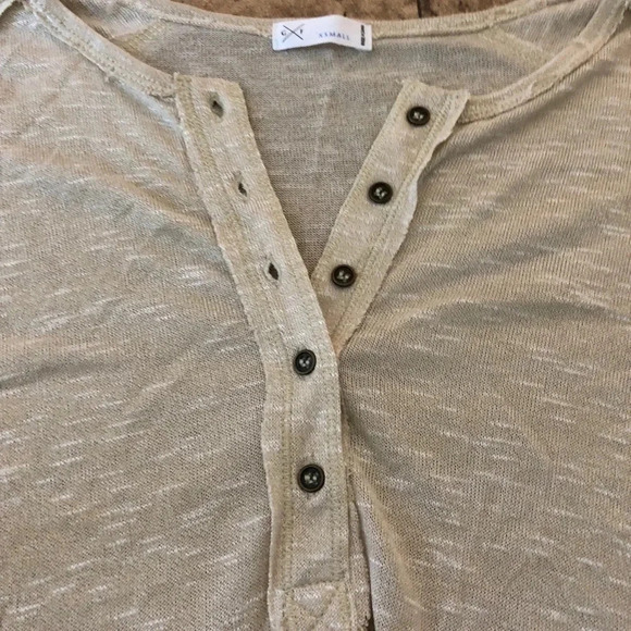 COPY - Women's GF Long Sleeved Top - Sz. XS - Picture 2 of 4